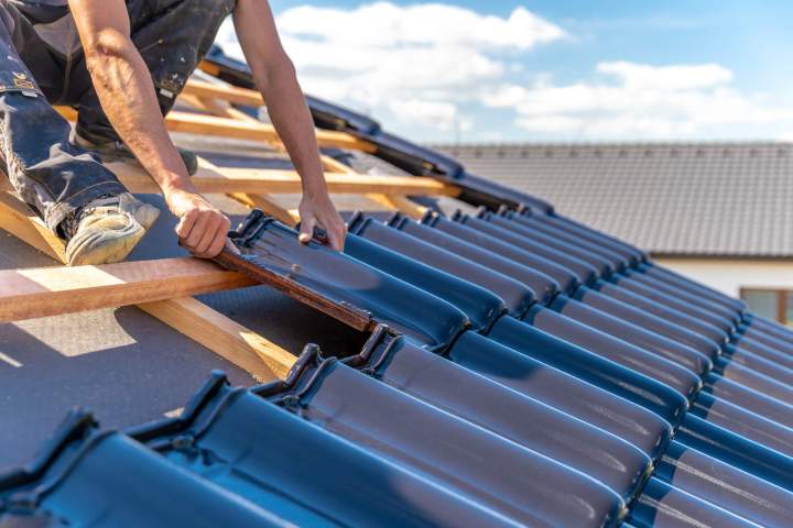 Expert Roof Installation Durham Region